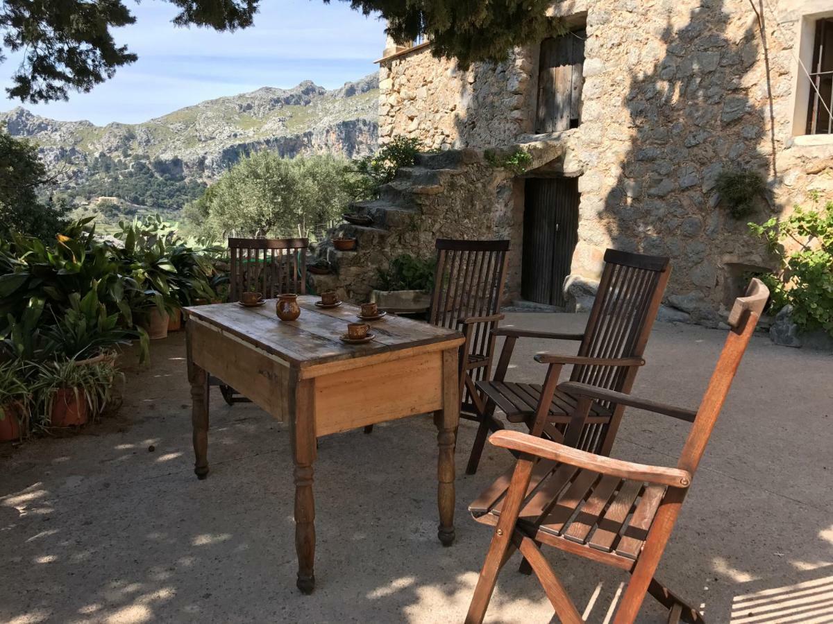 Agroturismo Son Alzines Lluc Zewnętrze zdjęcie