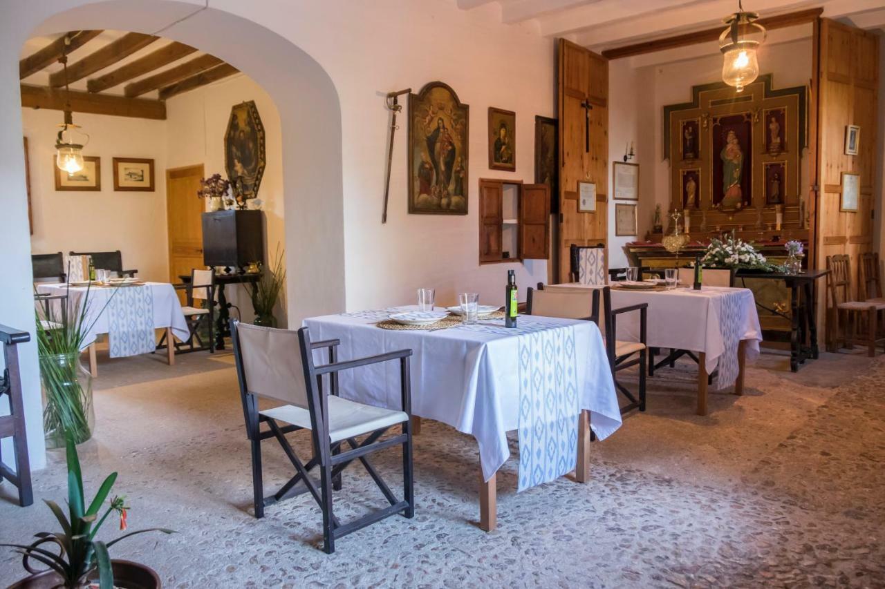 Agroturismo Son Alzines Lluc Zewnętrze zdjęcie